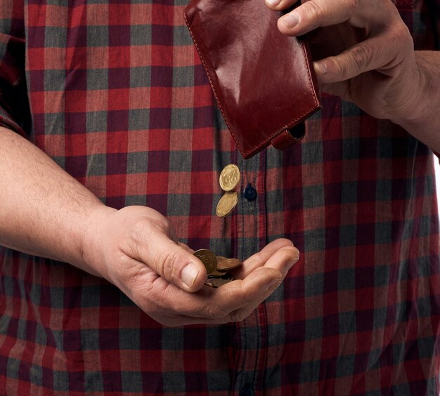 Miner’s wallet reawakens after holding coins for 14 years