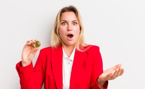 Cynthia Lummis praises Bitcoin’s immunity to global cyber outages